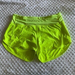 Women’s Lululemon Speed Up Shorts 4”